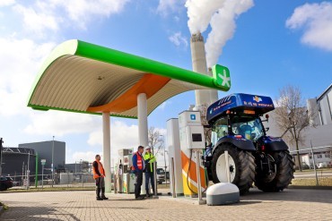 Waterstof tankstation voor trucks in Amsterdam Westpoort