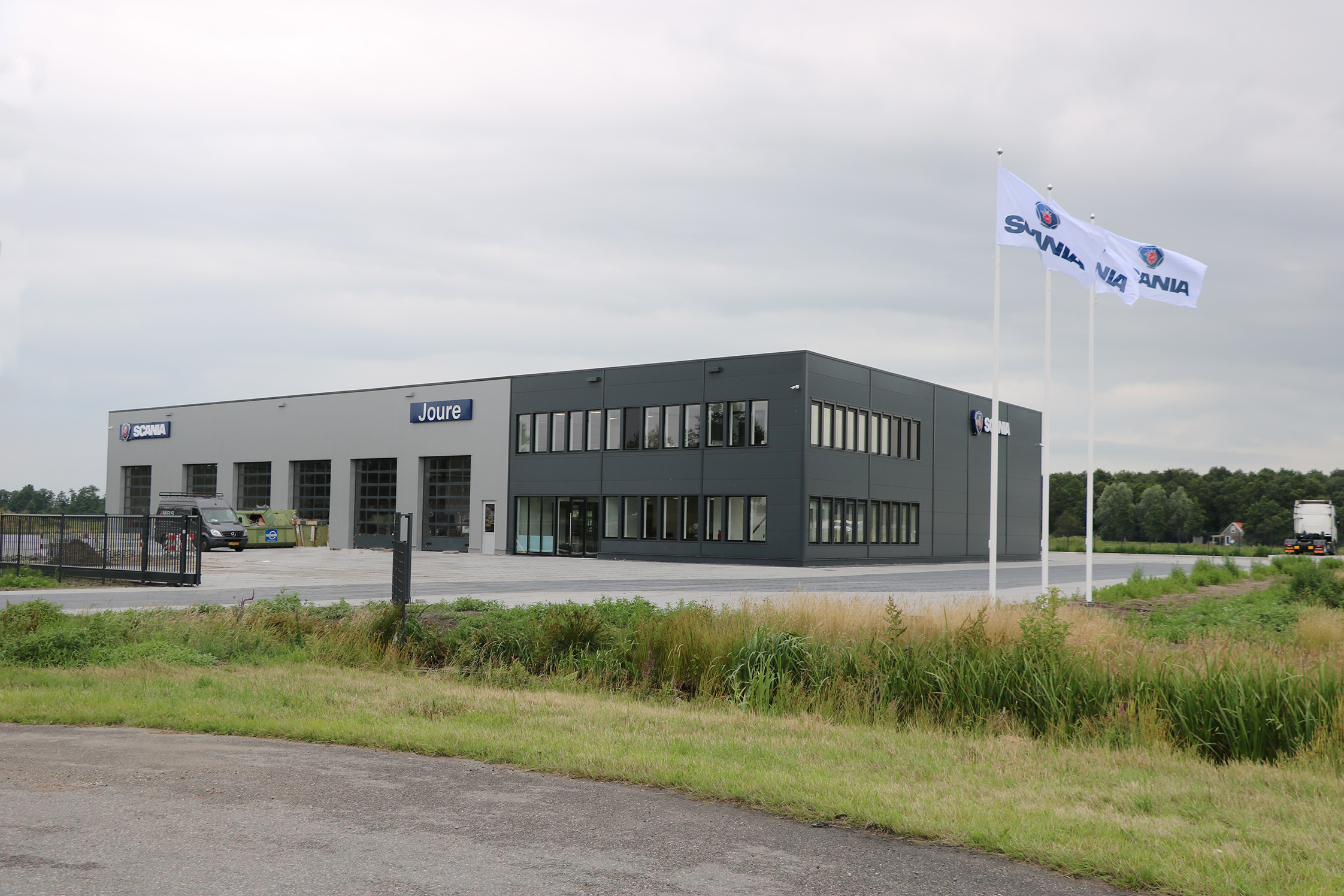 Eerste energie neutrale Scania dealer geopend 