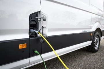 VW e-Crafter Solar: Elektrisch rijden én lading koelen