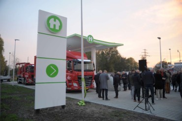 Openbaar waterstof tankstation Groningen geopend