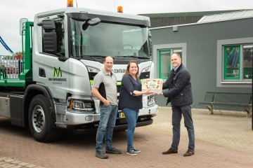 Scania LNG portaalauto voor M&M Containerservice