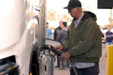 Nikola Tre Fuel Cell trucks de weg op in de USA