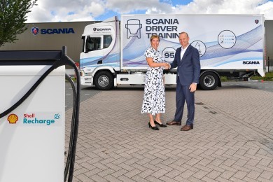 Openbare laadinfra van Scania en Shell