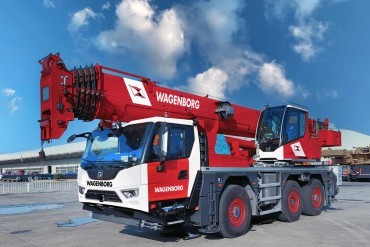 Hybride 60 tons kraan voor Wagenborg Nedlift