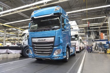 EC legt CO2 grenswaarden op aan truckbouwers