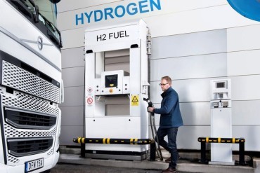 Daimler en Volvo zoeken kostenreductie van waterstoftechniek